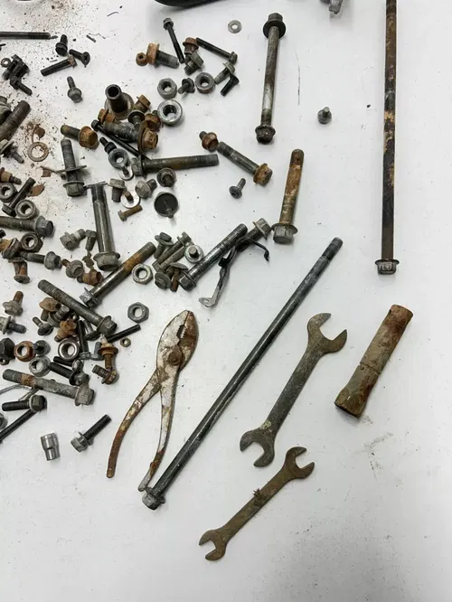 03 2003 Yamaha Kodiak 450 YFM 4x4 OEM LOT Bolt Mount Nut Washer Bolts Hub Tool
