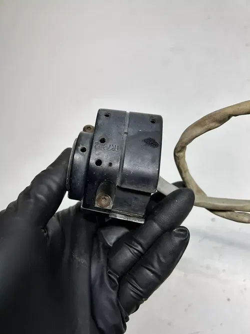 1982 82 HARLEY SHOVELHEAD LOWRIDER STURGIS FXB Left Hand Control Switch UNTESTED