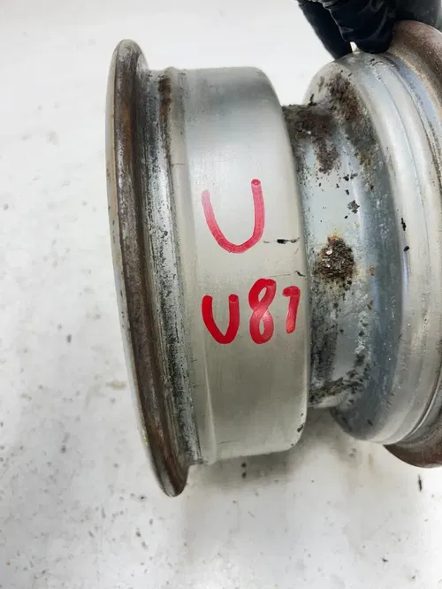 85 1985 Honda Fourtrax TRX250 Trx 250 OEM STRAIGHT Wheel Rim Hub 10 x 5.5