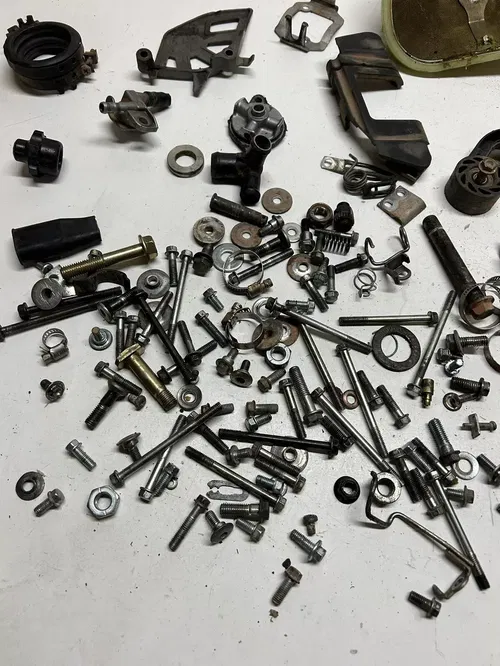 2004 04 HONDA CRF450R crf 450 r LOT Bolts Hardware Mount Peg Filter Cage Axle