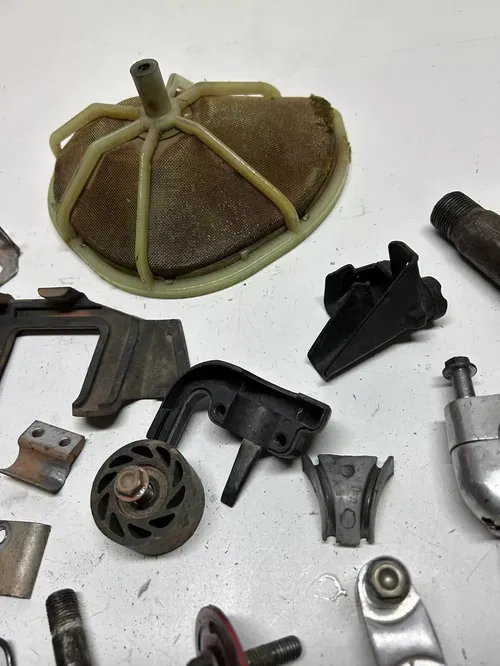 2004 04 HONDA CRF450R crf 450 r LOT Bolts Hardware Mount Peg Filter Cage Axle