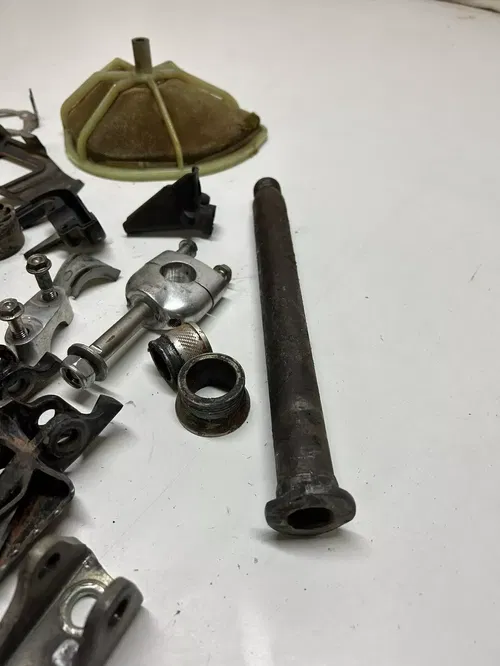 2004 04 HONDA CRF450R crf 450 r LOT Bolts Hardware Mount Peg Filter Cage Axle