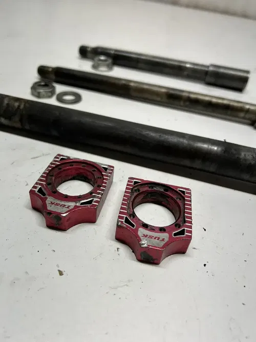 2007 07 Honda CRF450R crf 450 r OEM LOT Front Rear Back Axle Shaft Bolt Nut Bloc