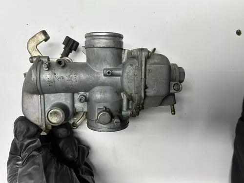 86 1986 Honda XR250R Xr 250 r OEM Carb Carburetor Body Bowl Float Jet Slide