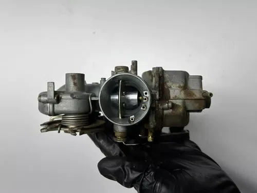 86 1986 Honda XR250R Xr 250 r OEM Carb Carburetor Body Bowl Float Jet Slide