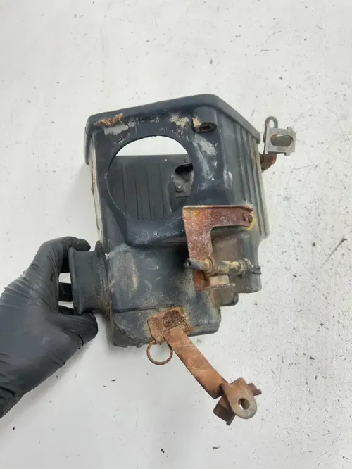 81 1981 Honda XL500S Xl 500 s OEM Airbox Air Box Intake Mount Boot