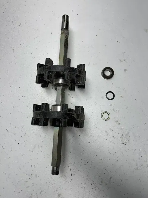 1985 85 YAMAHA PHAZER 480 PZ480 EJ OEM Front Drive Axle Cog Wheel Track Nut
