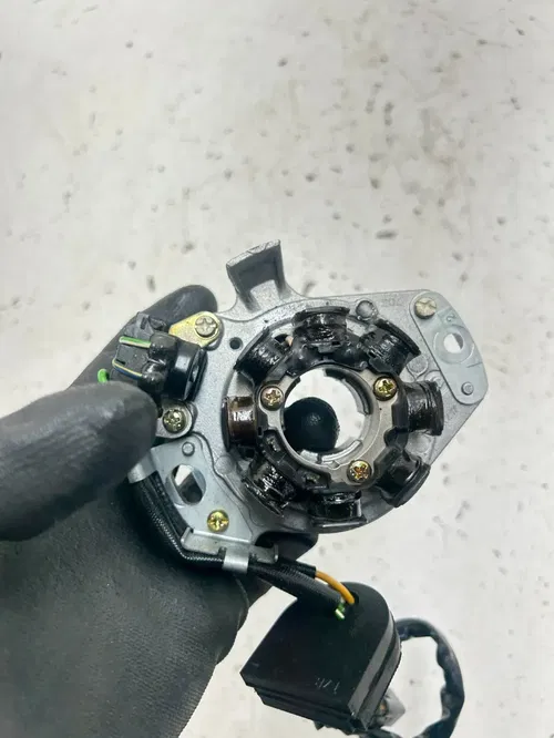 03 2003 Honda CR250R Cr 250 r 2 Stroke OEM GOOD Stator Ignition Igniter WORKING!