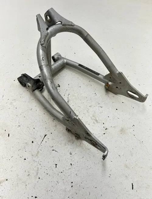 04 2004 Honda Crf 70 f CRF70F OEM GOOD THREADS! Swing Arm Swingarm Suspension