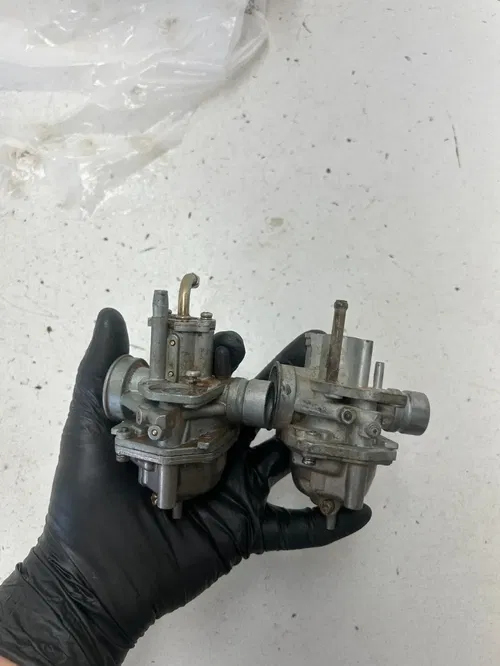 05 2005 Polaris Predator 90 2 Stroke Carb Carburetor Bowl Body Spring READ