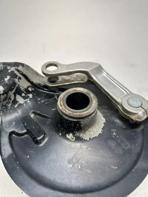 1982 82 Yamaha YZ250 yz 250 OEM GOOD! Rear Back Brake Drum Plate Lever Arm