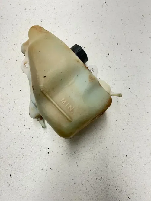 2000 Suzuki Quad Sport LT80 Lt 80 2x4 OEM Oil Reservoir Tank Cell Holder