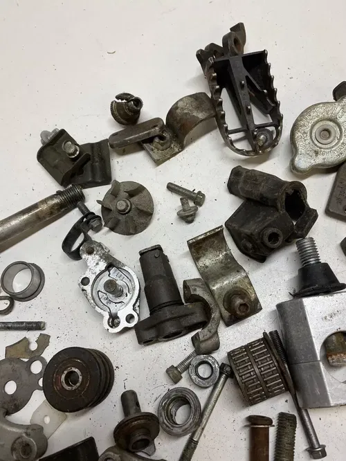 2005 05 Suzuki RMZ250 rmz 250 LOT Bolts Hardware Nut Mount Cap Clamp Gear