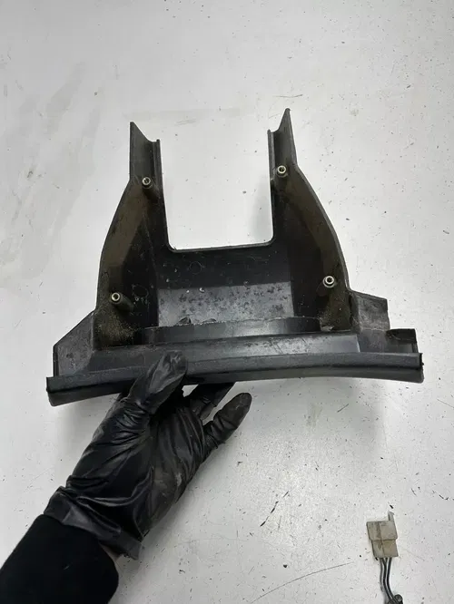 1985 85 YAMAHA PHAZER 480 PZ480 EJ OEM LOT Speedometer Speedo Cover Mount Cowl
