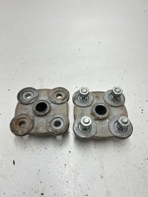 01 2001 Polaris Trailblazer 250 2X4 OEM Rear Back Wheel Hub Hubs Lugs