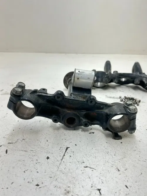 81 1981 Honda XL500S Xl 500 s OEM GOOD! Triple Clamps Upper Lower Tree Clamp