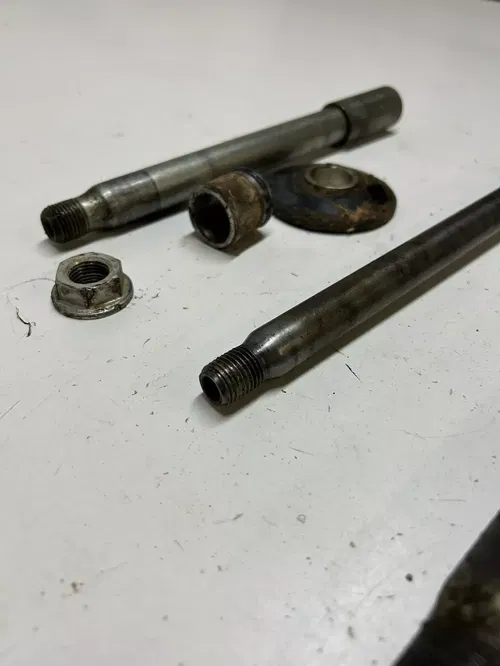 2004 04 HONDA CRF250R crf 250 r Front rear back axle shaft spacer block swing#2