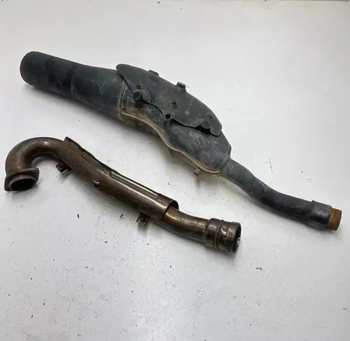95 1995 Kawasaki KLX650 Klx 650 OEM Exhaust Pipe Muffler Silencer Baffle Header