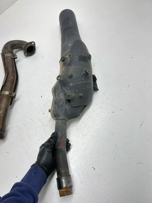 95 1995 Kawasaki KLX650 Klx 650 OEM Exhaust Pipe Muffler Silencer Baffle Header