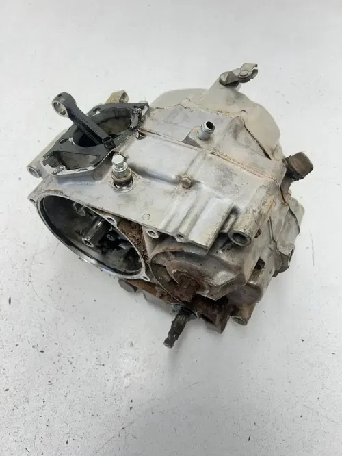 79 1979 Honda XL185S xl 185 s OEM Engine Motor Bottom End Crankcase READ DESCRIP