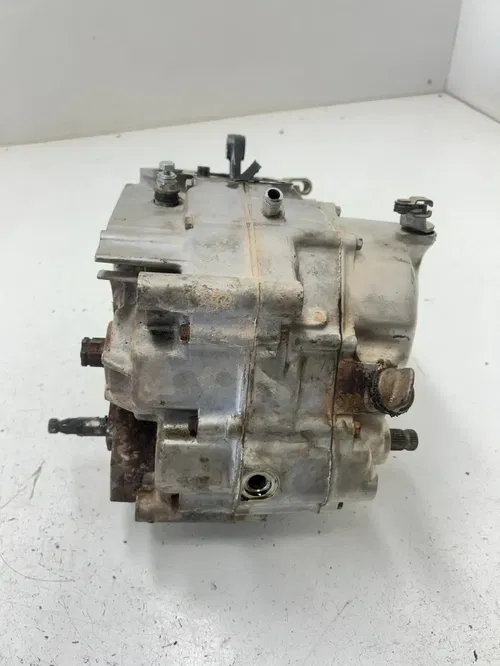 79 1979 Honda XL185S xl 185 s OEM Engine Motor Bottom End Crankcase READ DESCRIP