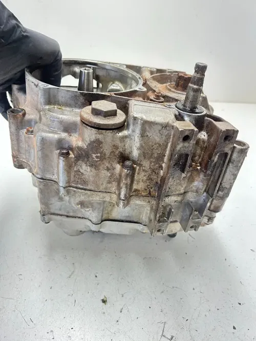 79 1979 Honda XL185S xl 185 s OEM Engine Motor Bottom End Crankcase READ DESCRIP