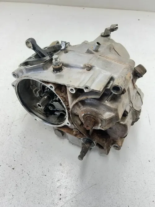 79 1979 Honda XL185S xl 185 s OEM Engine Motor Bottom End Crankcase READ DESCRIP