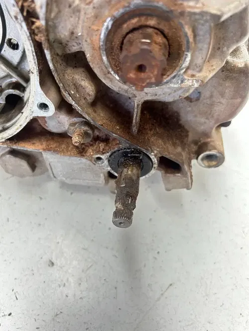 79 1979 Honda XL185S xl 185 s OEM Engine Motor Bottom End Crankcase READ DESCRIP