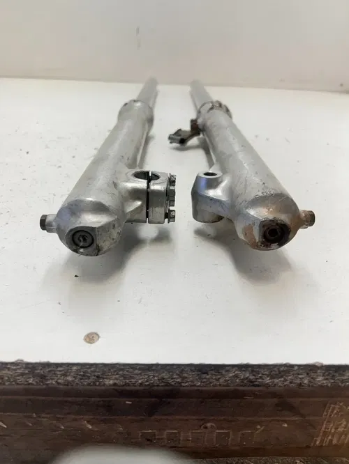 82 1982 Honda XR500R Xr 500 r OEM Front Fork Forks Suspension Shock Tube READ