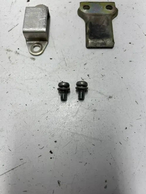 1985 85 Yamaha Big Wheel 200 BW200 OEM LOT Gas Tank Mount Strap Hook Support