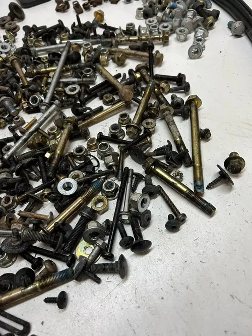2016 16 Arctic Cat 700 HDX XT CREW LOT Hardware Misc Nuts and Bolts Seal Rubber