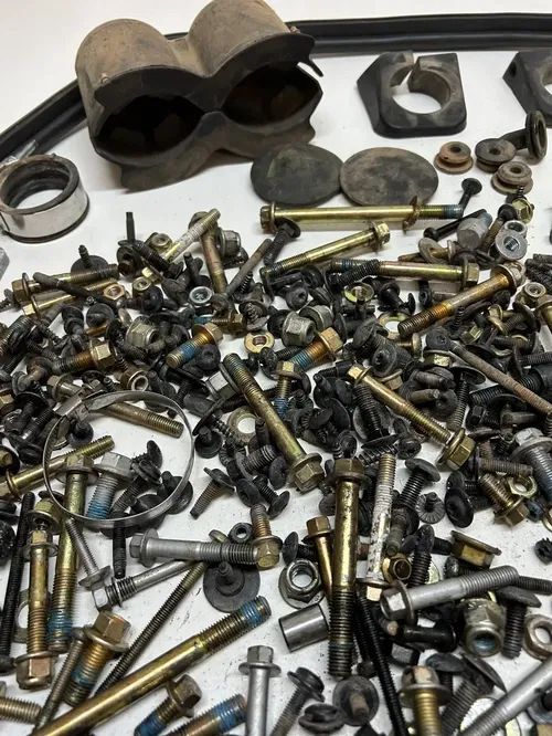 2016 16 Arctic Cat 700 HDX XT CREW LOT Hardware Misc Nuts and Bolts Seal Rubber