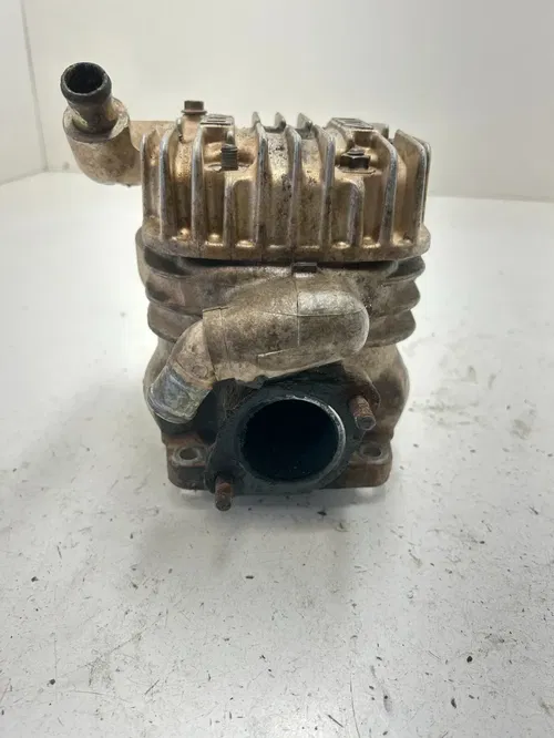 96 1996 Polaris Sportsman 400 2 Stroke 4x4 OEM Cylinder Jug Head Dome Top READ