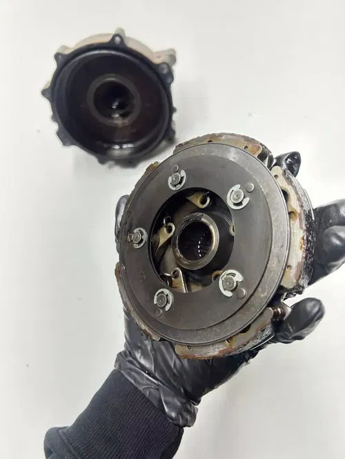 05 2005 Yamaha Kodiak 450 IRS 4x4 OEM Wet Centrifugal Clutch with Hub