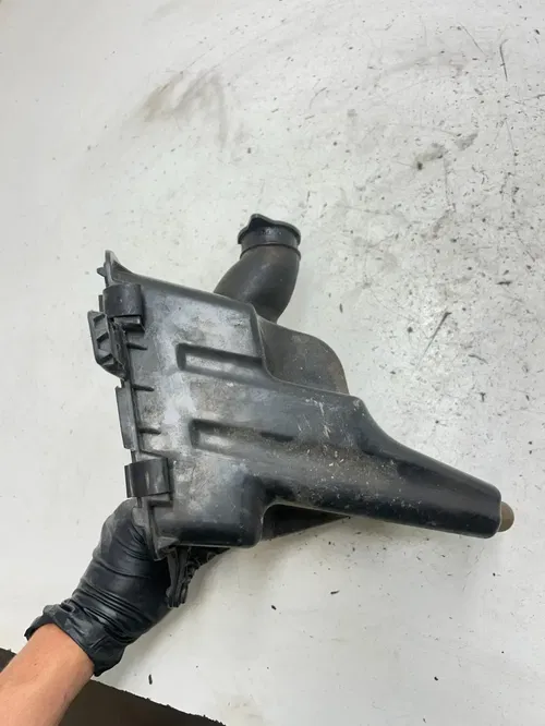 04 2004 Polaris Trailblazer 250 2x4 OEM GOOD Airbox Air Box Intake Mount Housing