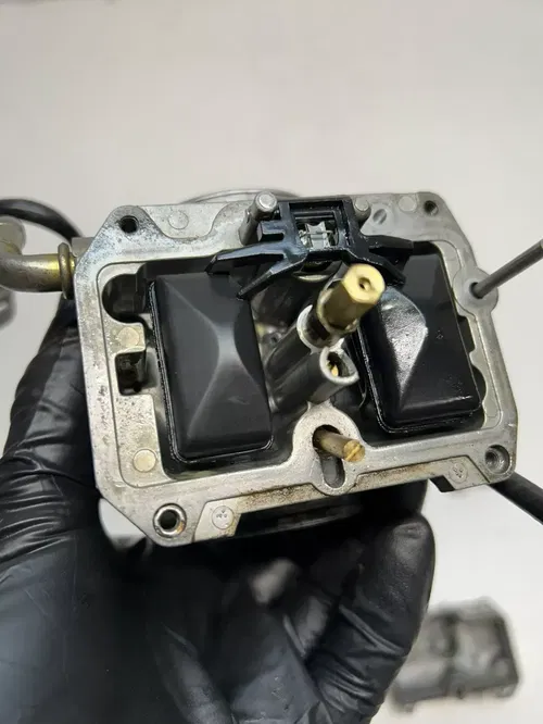 2003 03 YAMAHA YZ450F Yz 450 f OEM Carb Carburetor Bowl Slide Jet READ DESCRIP