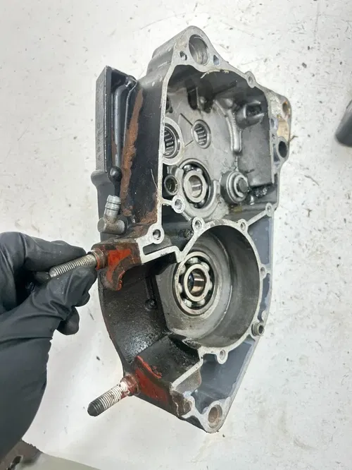 79 1979 Yamaha IT175F It 175 f OEM Crankcase Crank Cases Case Engine Motor Cover
