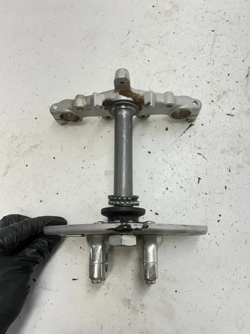 04 2004 Honda Crf 70 f CRF70F OEM GOOD THREADS Triple Clamps Clamp Upper Lower