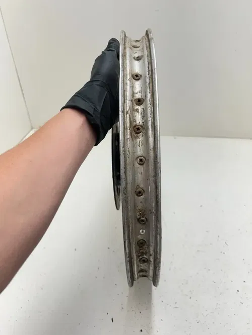 84 1984 Honda Xr 500 R Xr500r OEM Front Wheel Rim Hub Sprocket Rotor Assembly