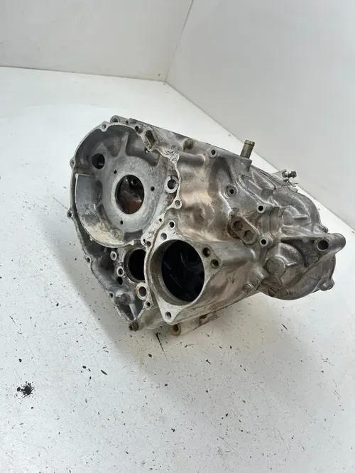 85 1985 Honda Fourtrax TRX250 Trx 250 OEM Crankcase Cases Engine Motor Cover REA