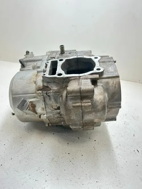 85 1985 Honda Fourtrax TRX250 Trx 250 OEM Crankcase Cases Engine Motor Cover REA