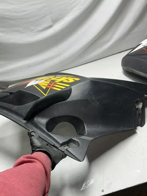2004 04 Ski-doo Summit 800 Highmark 151" OEM NICE! Side Cover Body Panel Plastic