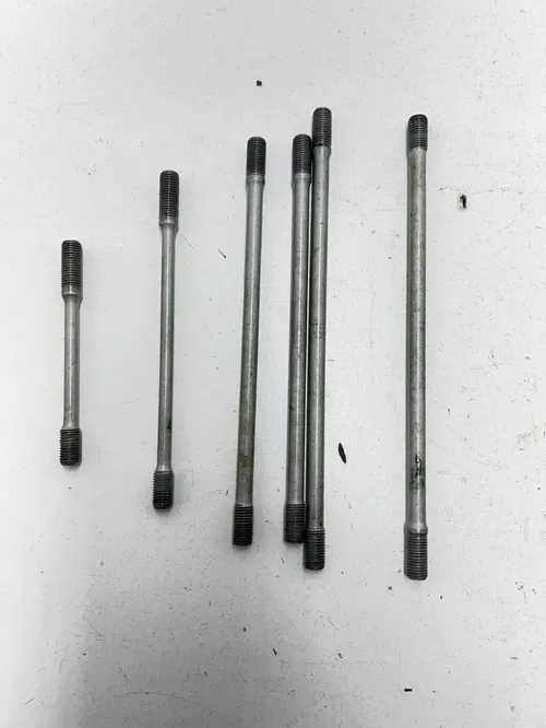 95 Honda Foreman 400 Trx400fw 4x4 OEM LOT Cylinder Head Stud Studs Nut Washer