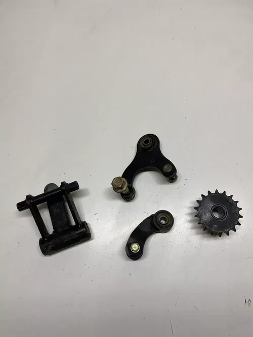 05 2005 Arctic Cat 90 4-Stroke Engine Mounts Sprocket Lot Good! Free US Ship