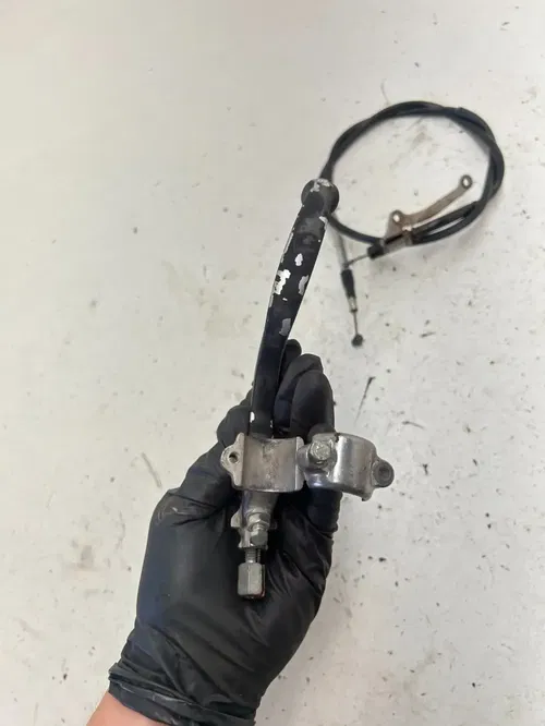 06 2006 Honda Crf 250 r CRF250R  Clutch Lever Perch Cable Mount Support READ