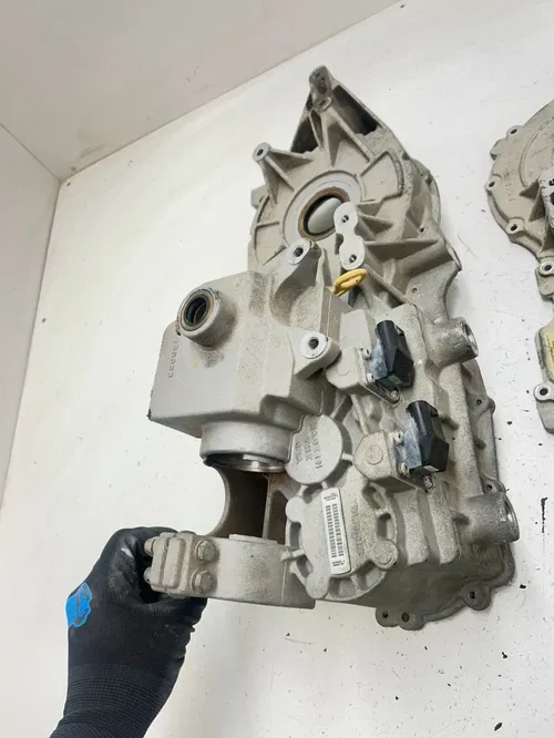 02 2002 Polaris Sportsman 500 H.O. 4x4 OEM GOOD! Engine Transmission Gear Cases
