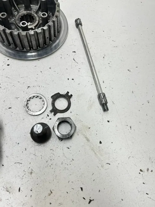 05 2005 Yamaha YFZ450R Yfz 450 r OEM  LOT Clutch Basket Plate Assembly Rod Bolt