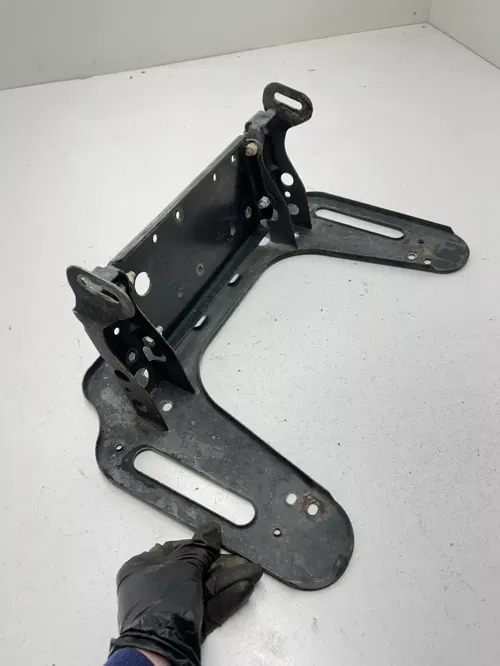 04 2004 Polaris Sportsman 500 HO 4x4 OEM Front Rack Mount Support