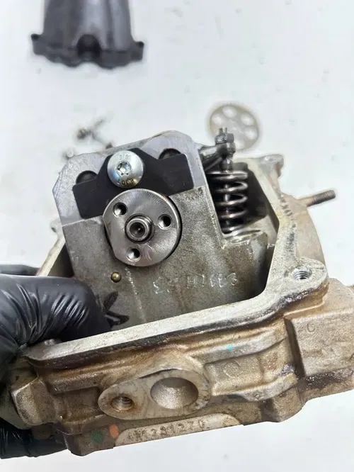 24 2024 Can-Am HD10 Defender Commander OEM Front Rear Cylinder Head Cam Rocker