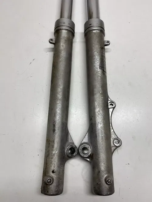 2005 05 Kawsaki KL 650 KL650-A GOOD FORKS SUSPENSION SHOCK L R FORK Free US Ship